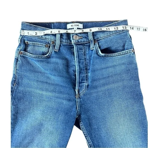 Re/Done 90’s High Rise Extra Crop Jeans - Picture 6 of 11